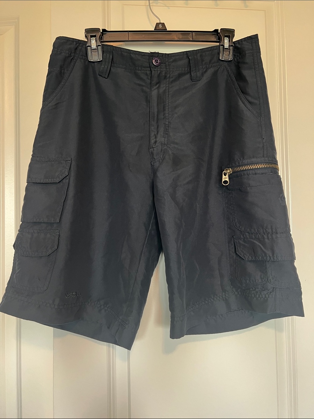 Men's Navy Cargo Shorts - Classic Utility Style